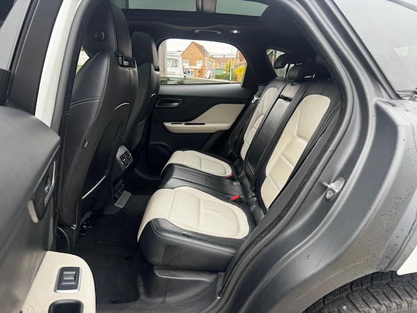 Used Jaguar F-Pace 2016 for sale - 76200668: Photo 19
