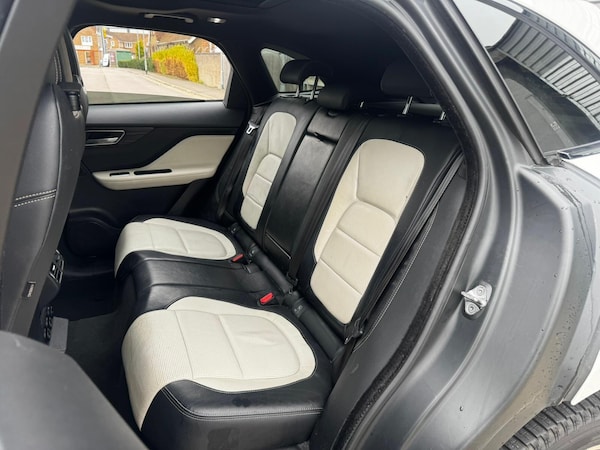 Used Jaguar F-Pace 2016 for sale - 76200668: Photo 20