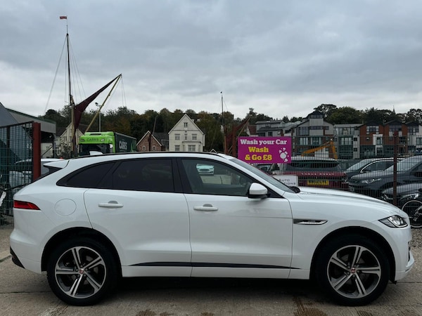 Used Jaguar F-Pace 2016 for sale - 76200668: Photo 3