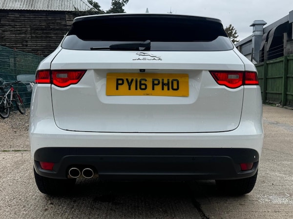 Used Jaguar F-Pace 2016 for sale - 76200668: Photo 6
