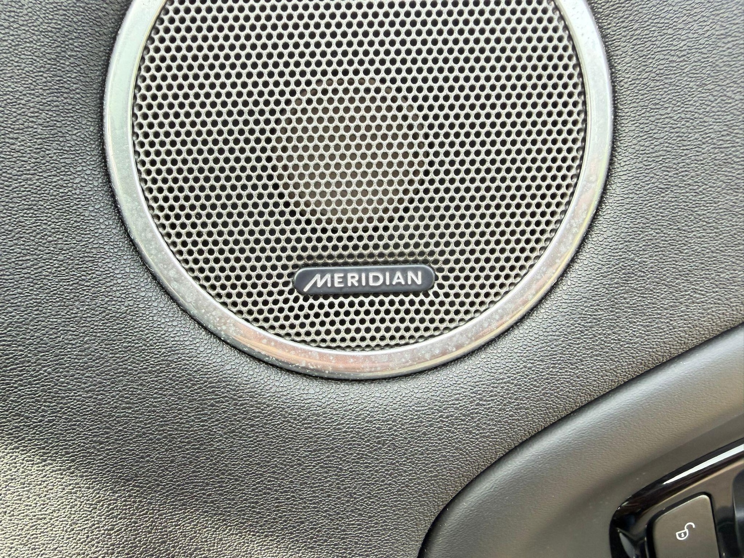 Used Land Rover Range Rover Evoque for sale - 77969811: Photo 2