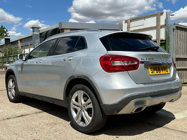 Used Mercedes-Benz GLA 2018 for sale - 75141321: Photo 5
