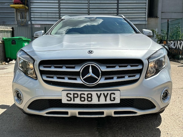 Used Mercedes-Benz GLA 2018 for sale - 75141321: Photo 8