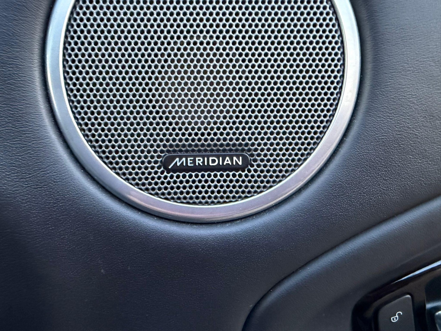 Used Land Rover Range Rover Evoque 2015 for sale - 77131425: Photo 9