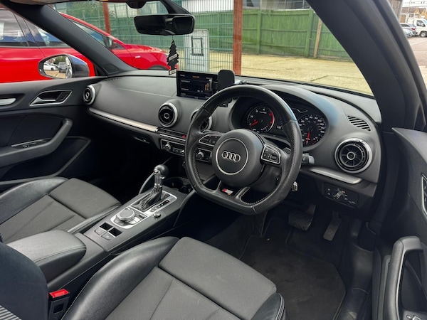 Used Audi A3 Cabriolet 2016 for sale - 75493565: Photo 12