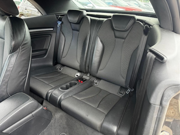 Used Audi A3 Cabriolet 2016 for sale - 75493565: Photo 19