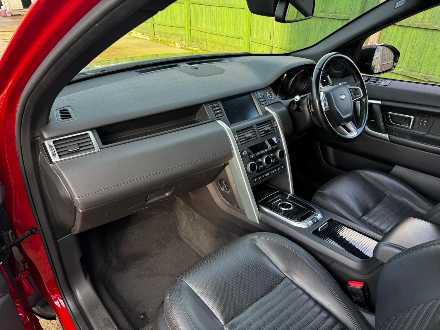 Used Land Rover Discovery Sport 2016 for sale - 76572359: Photo 21