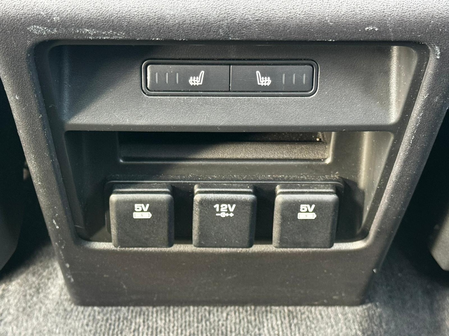 Used Land Rover Discovery Sport 2016 for sale - 76572359: Photo 25