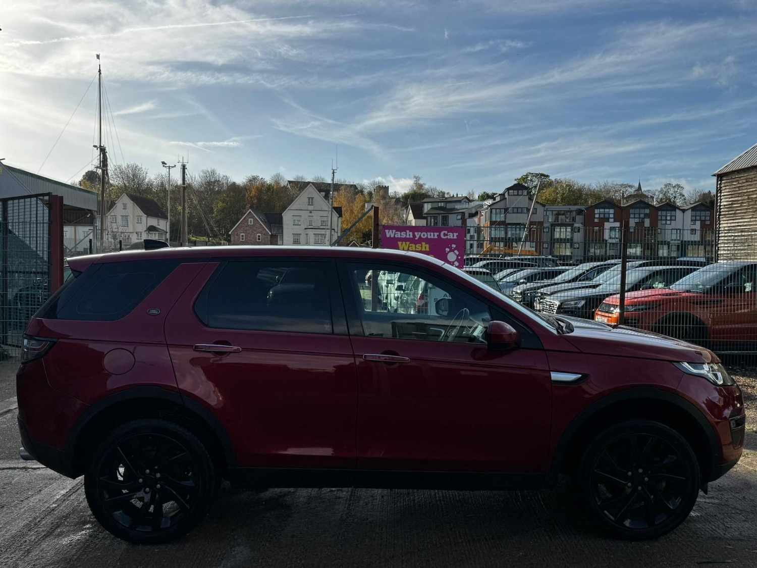 Used Land Rover Discovery Sport 2016 for sale - 76572359: Photo 3