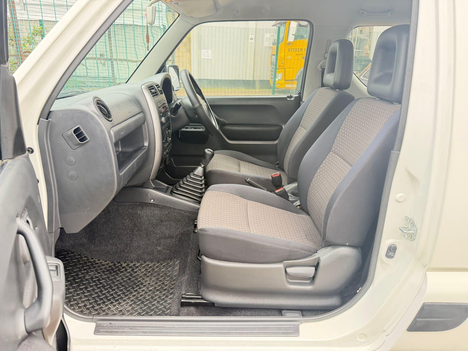 Used Suzuki Jimny for sale - 77809054: Photo 12