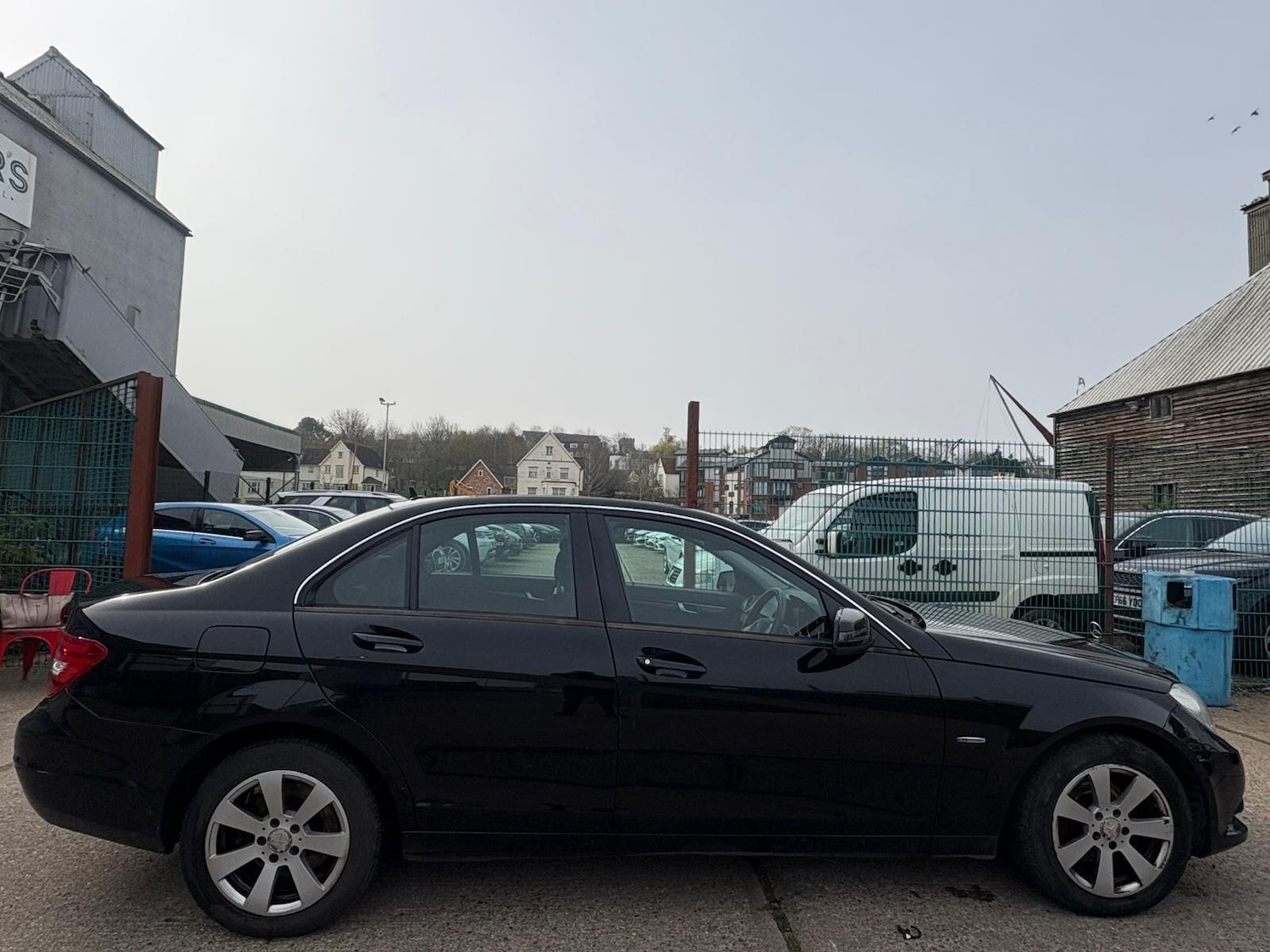 Used Mercedes-Benz C Class for sale - 77993614: Photo 2