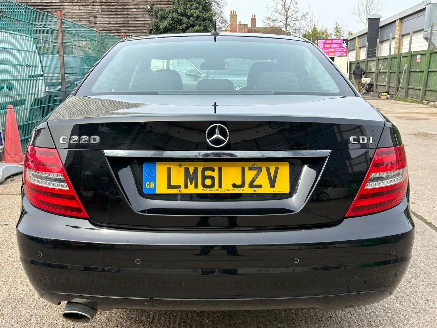 Used Mercedes-Benz C Class for sale - 77993614: Photo 4