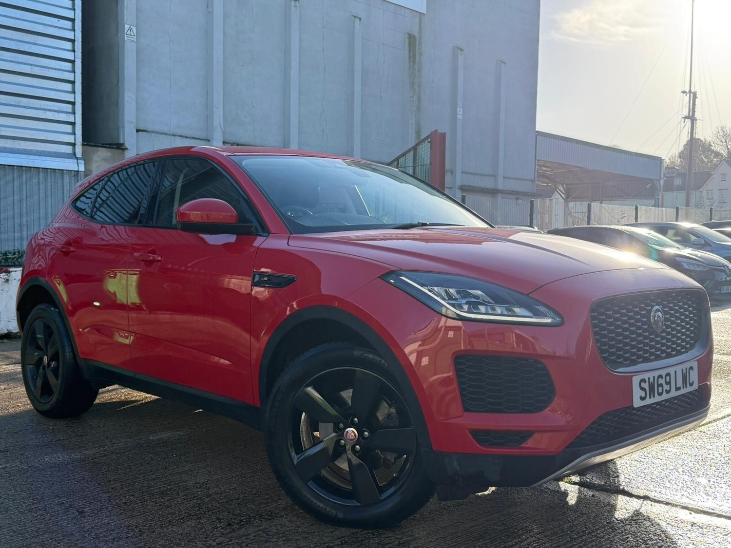 Used Jaguar E-Pace 2020 for sale - 76832144: Photo 1