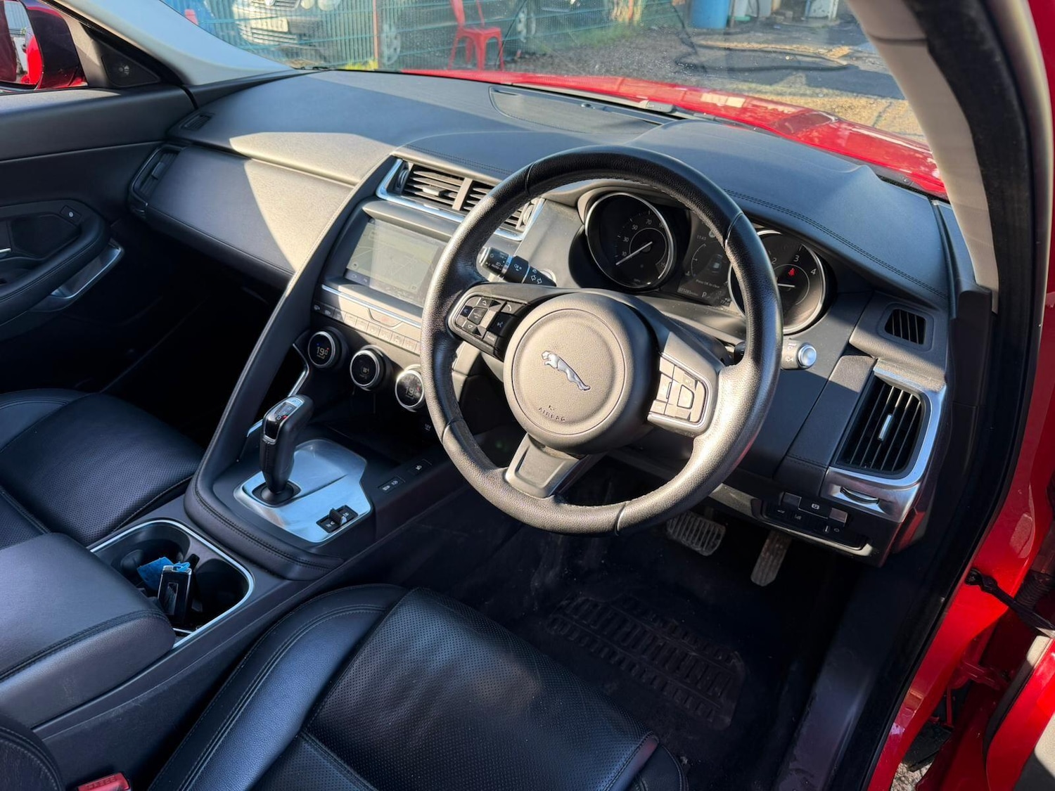 Used Jaguar E-Pace 2020 for sale - 76832144: Photo 9