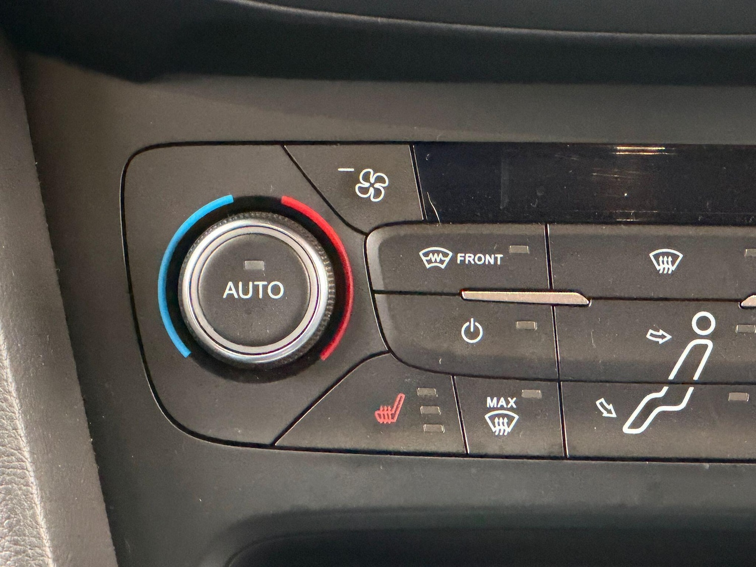 Used Ford Focus 2017 for sale - 76925911: Photo 26