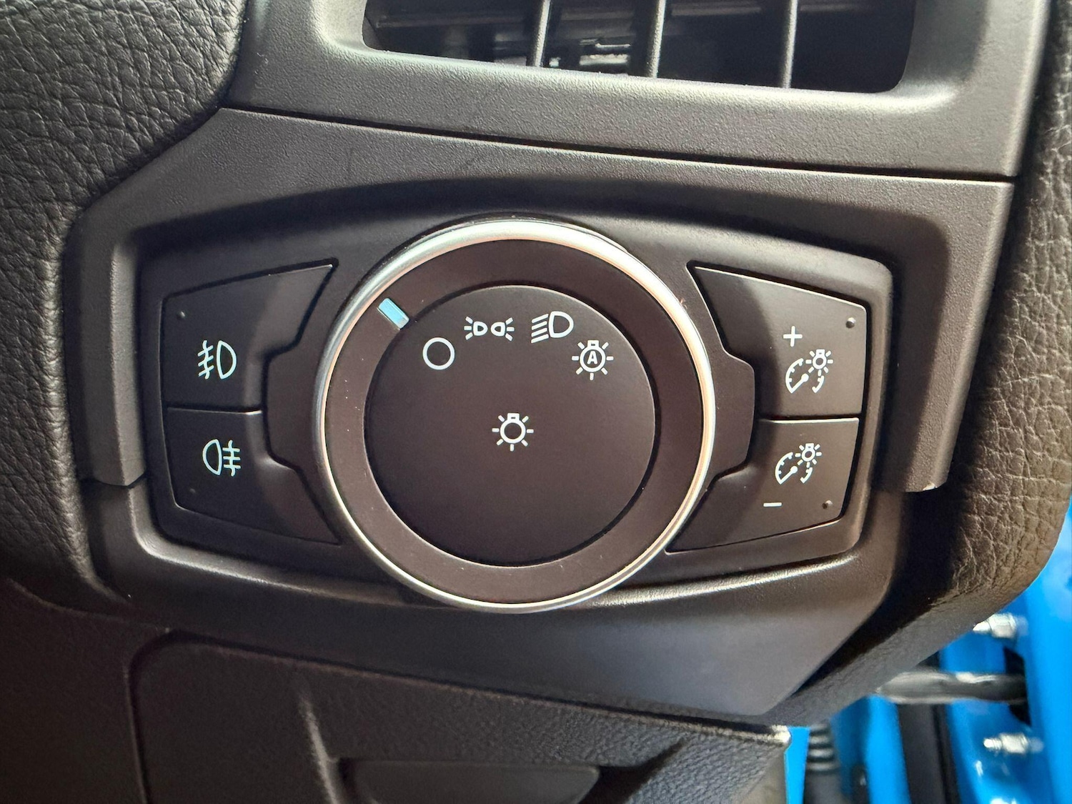 Used Ford Focus 2017 for sale - 76925911: Photo 29