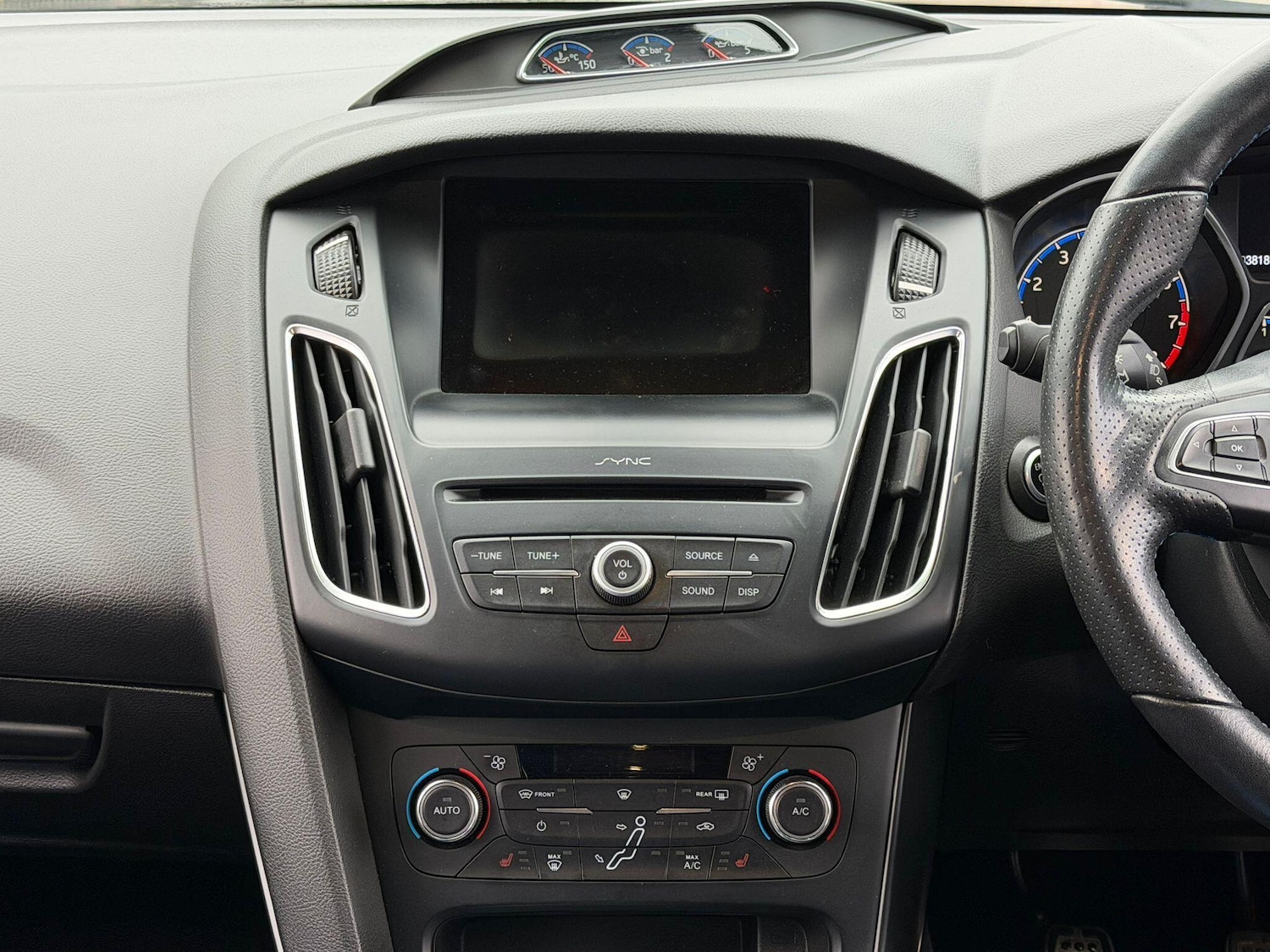 Used Ford Focus 2017 for sale - 76925911: Photo 30