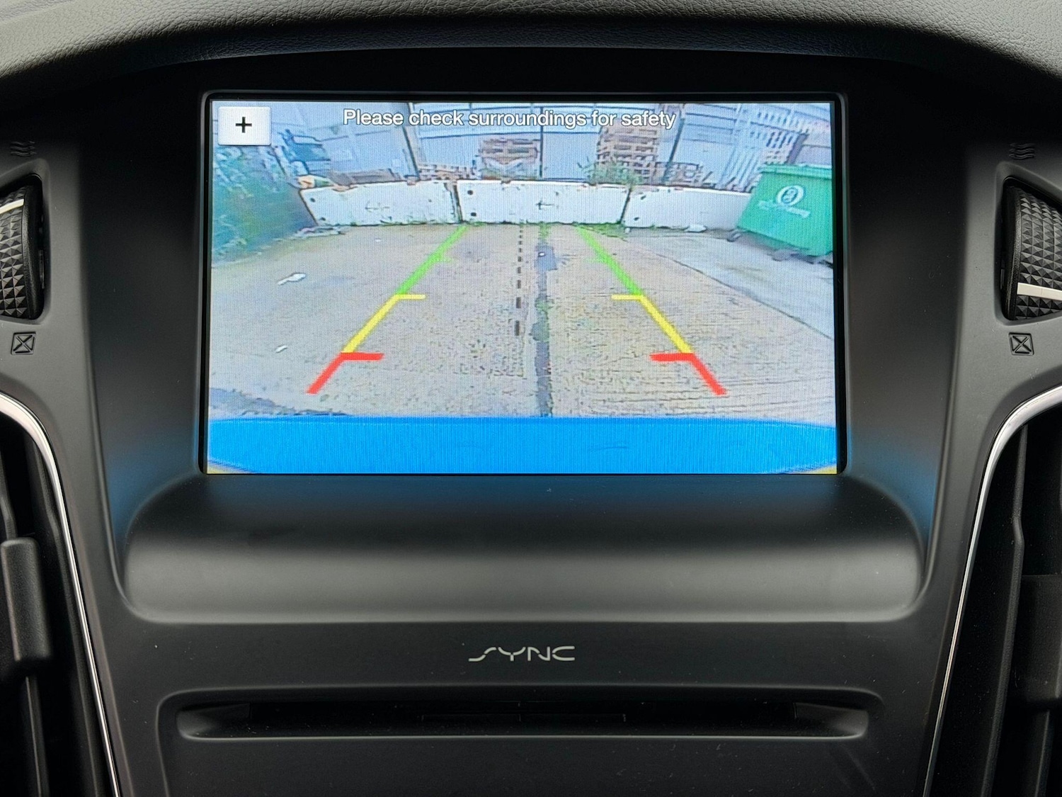 Used Ford Focus 2017 for sale - 76925911: Photo 4