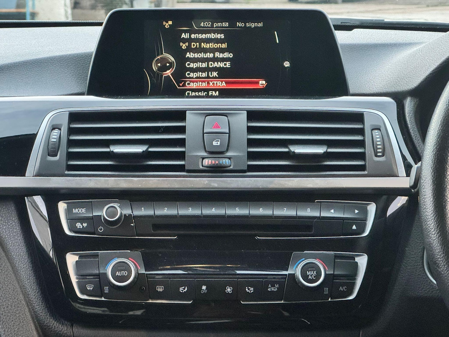 Used BMW 3 Series 2017 for sale - 76646213: Photo 11