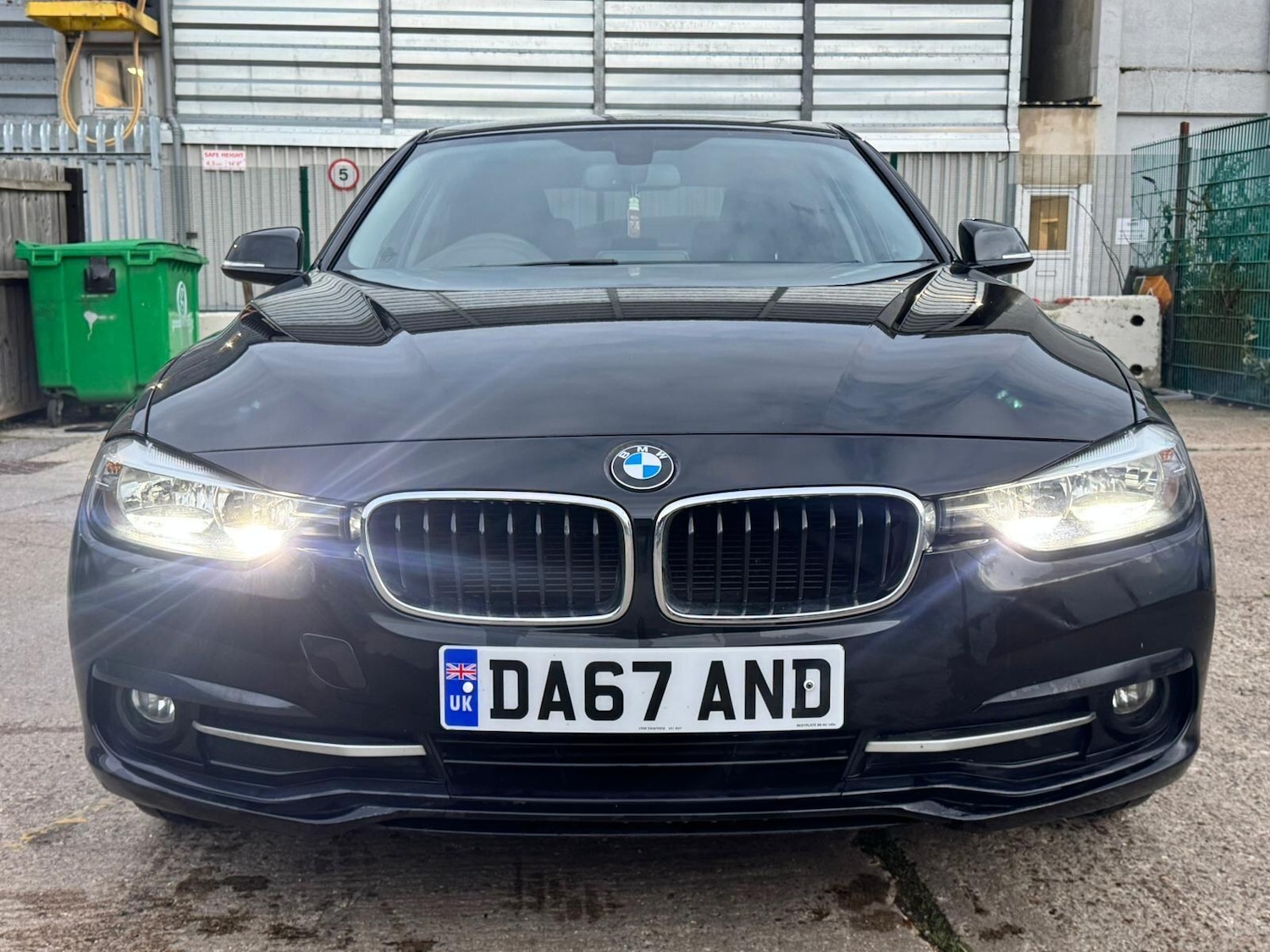 Used BMW 3 Series 2017 for sale - 76646213: Photo 12