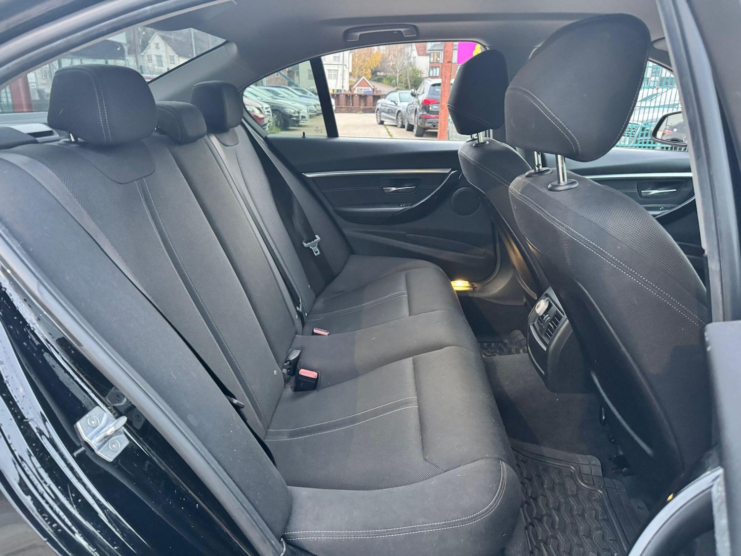 Used BMW 3 Series 2017 for sale - 76646213: Photo 15