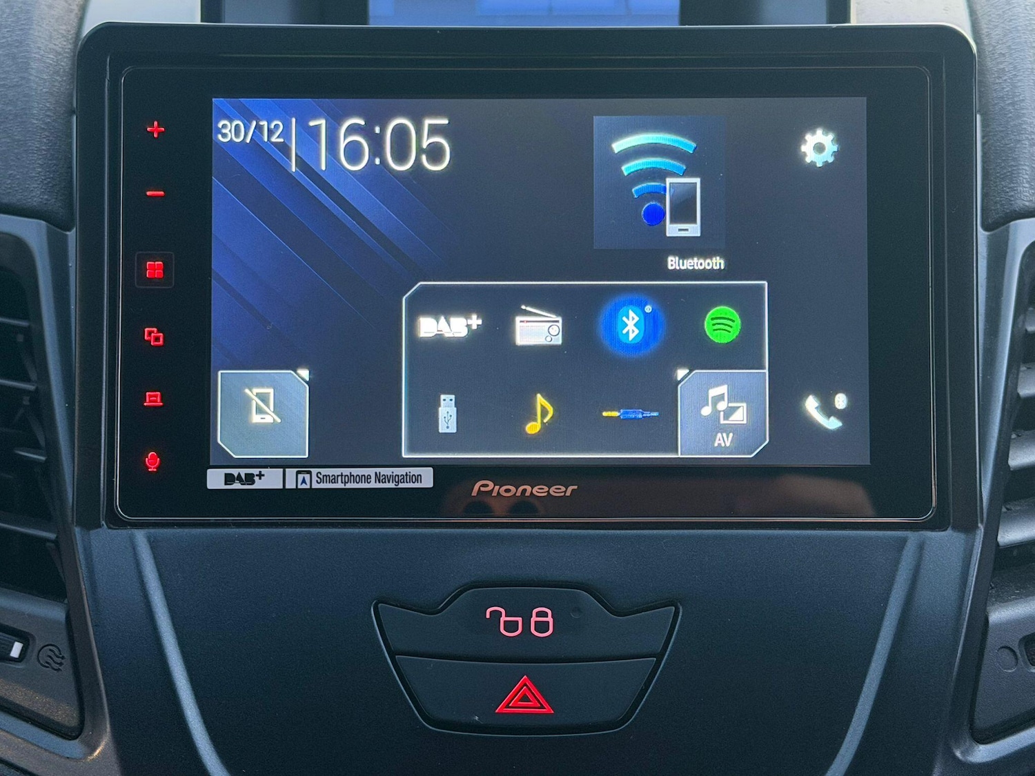 Used Ford Fiesta 2015 for sale - 77074405: Photo 2