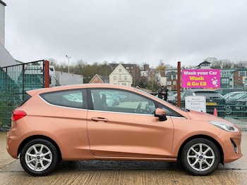 Used Ford Fiesta 2018 for sale - 77808737: Photo