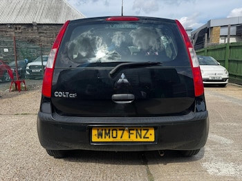 Used Mitsubishi Colt 2007 for sale - 76584573: Photo