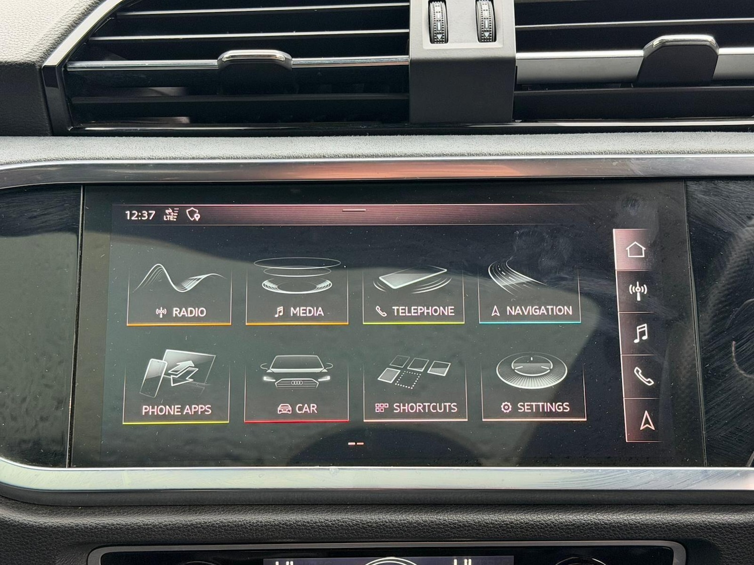 Used Audi Q3 2019 for sale - 76994180: Photo 14