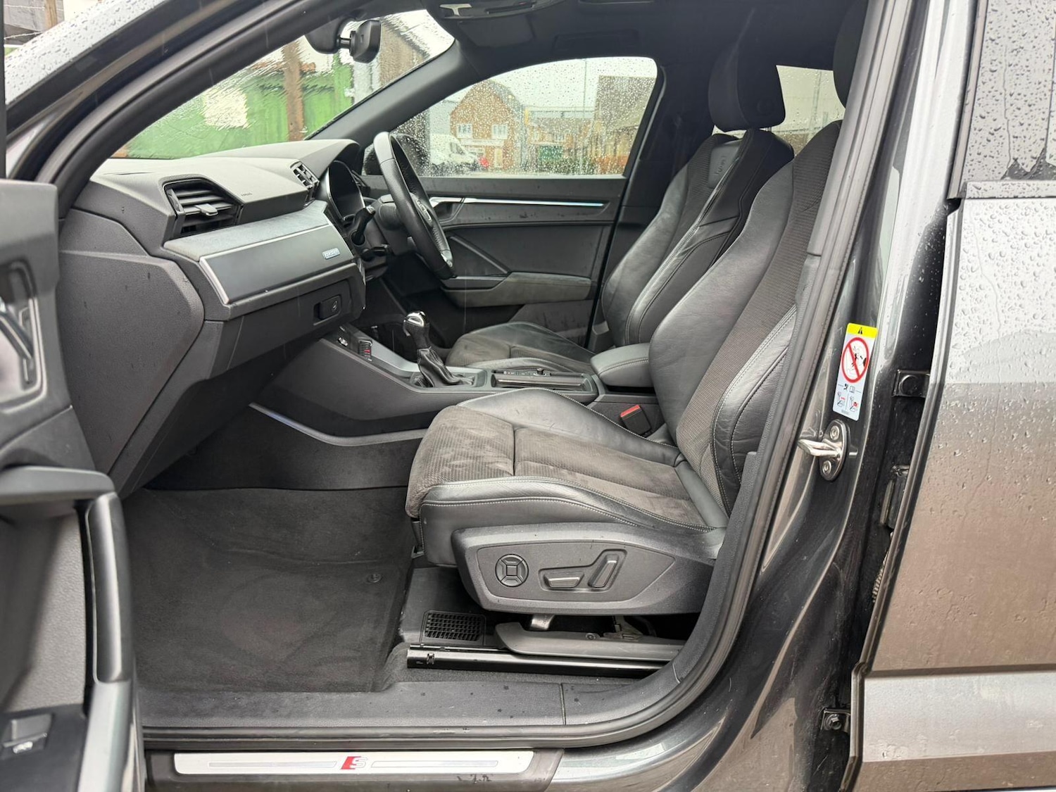 Used Audi Q3 2019 for sale - 76994180: Photo 31