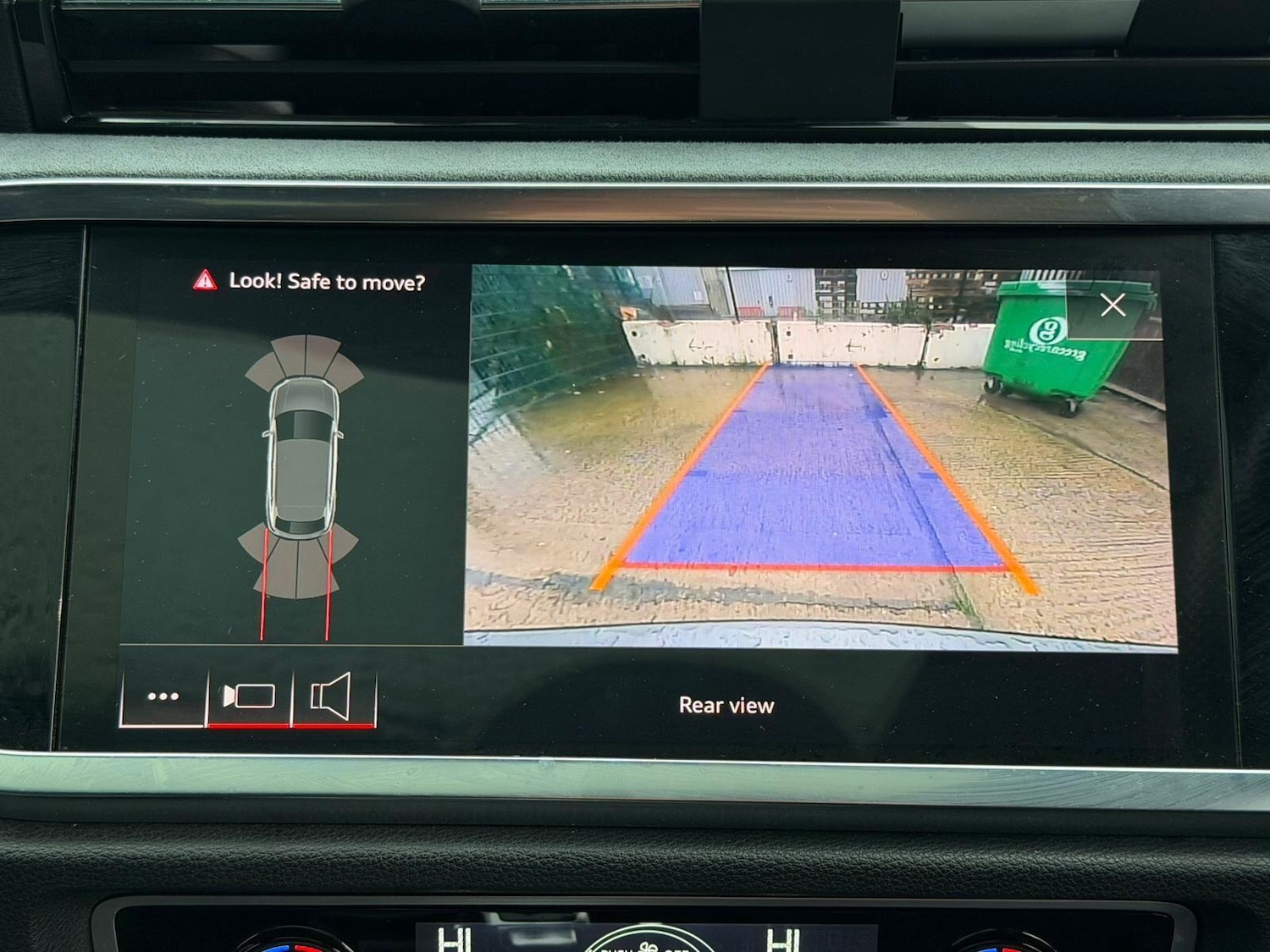 Used Audi Q3 2019 for sale - 76994180: Photo 4