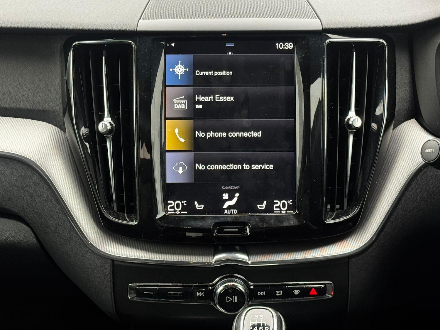 Used Volvo XC60 2018 for sale - 76585262: Photo 25