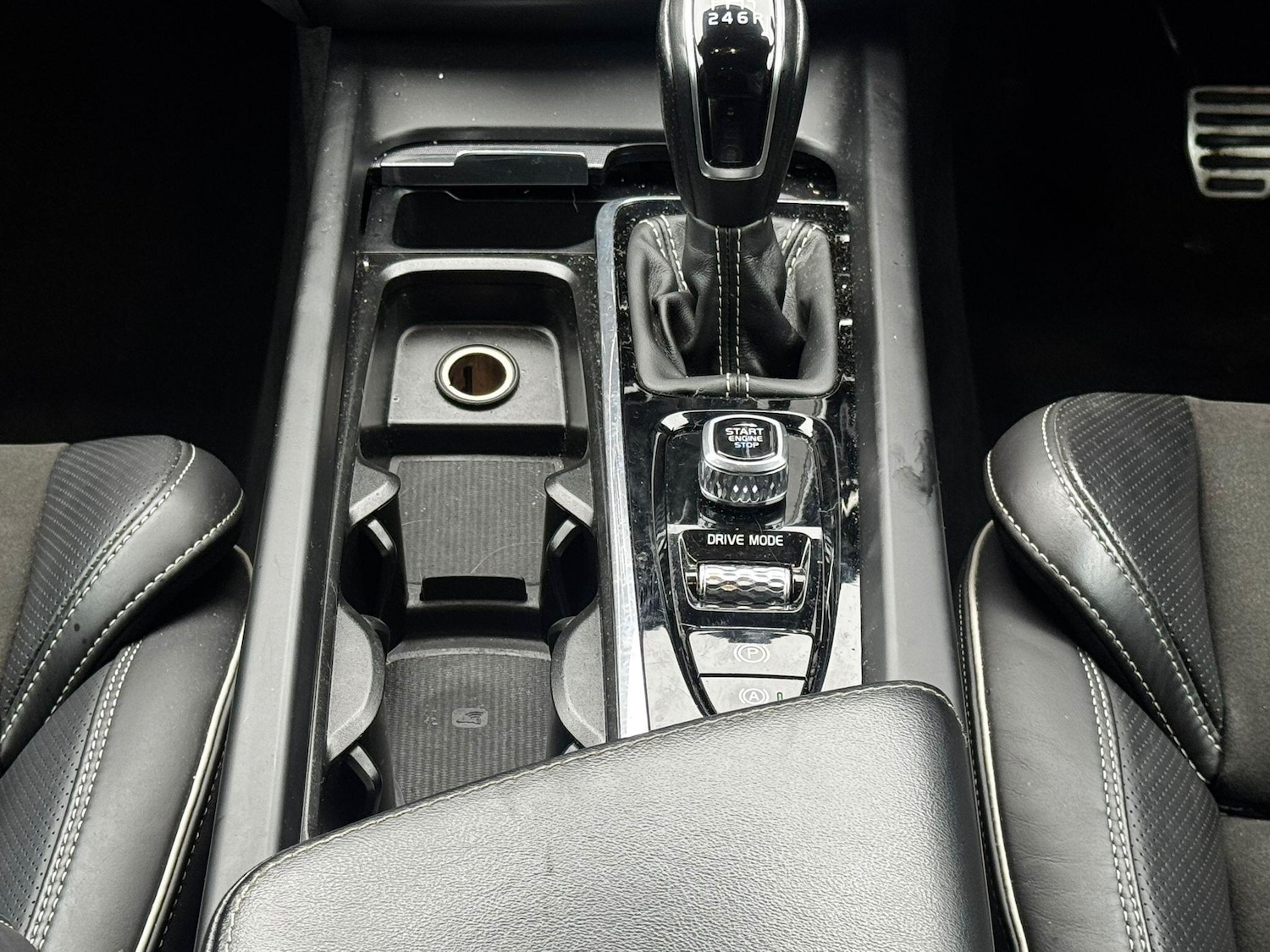 Used Volvo XC60 2018 for sale - 76585262: Photo 26