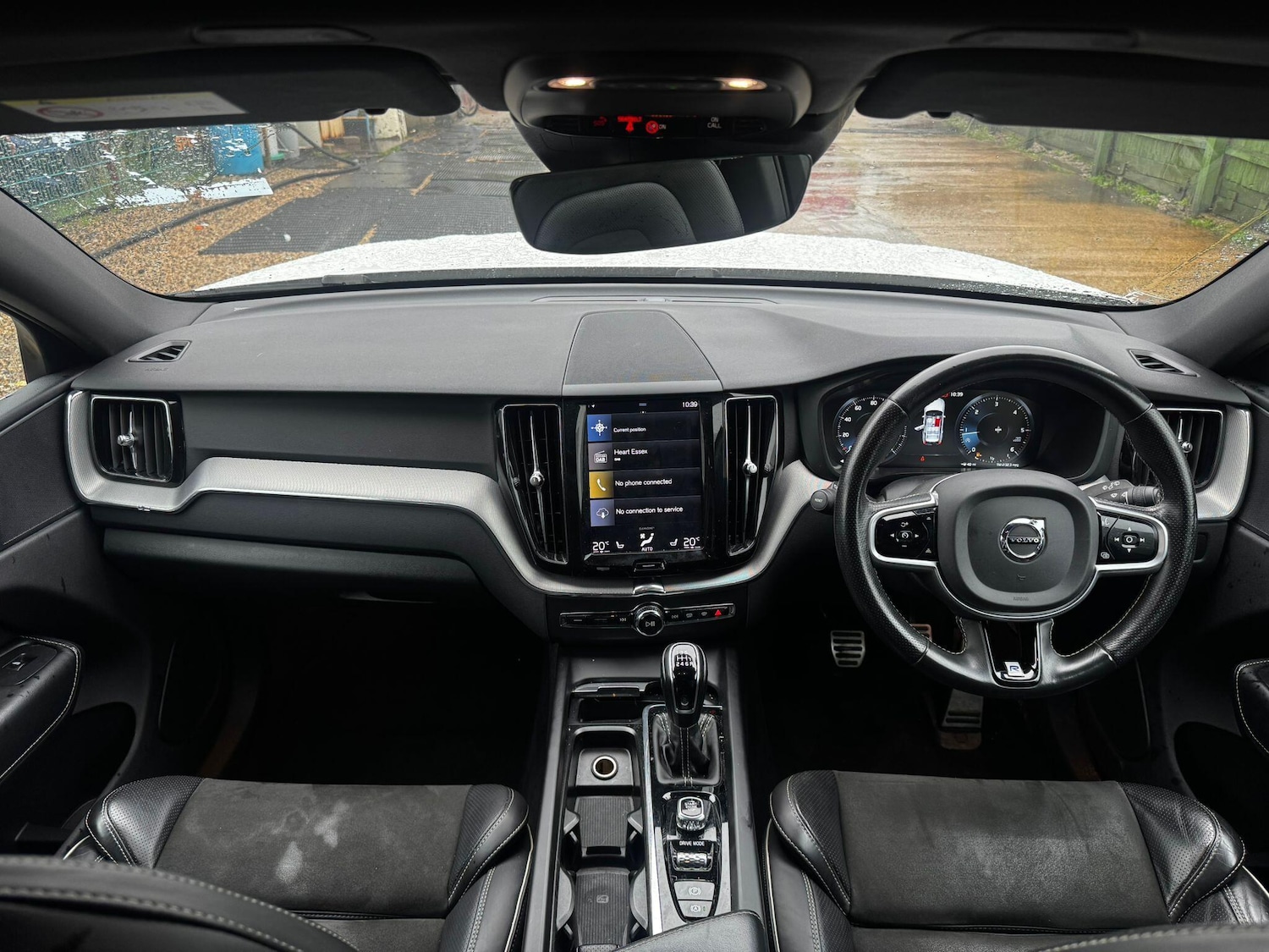 Used Volvo XC60 2018 for sale - 76585262: Photo 9