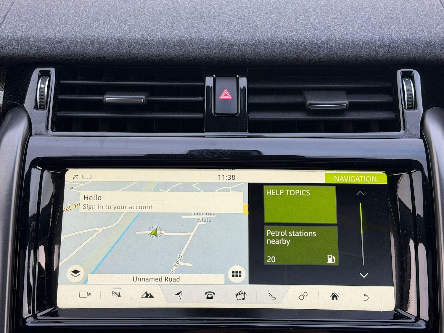 Used Land Rover Discovery 2017 for sale - 77387104: Photo 14