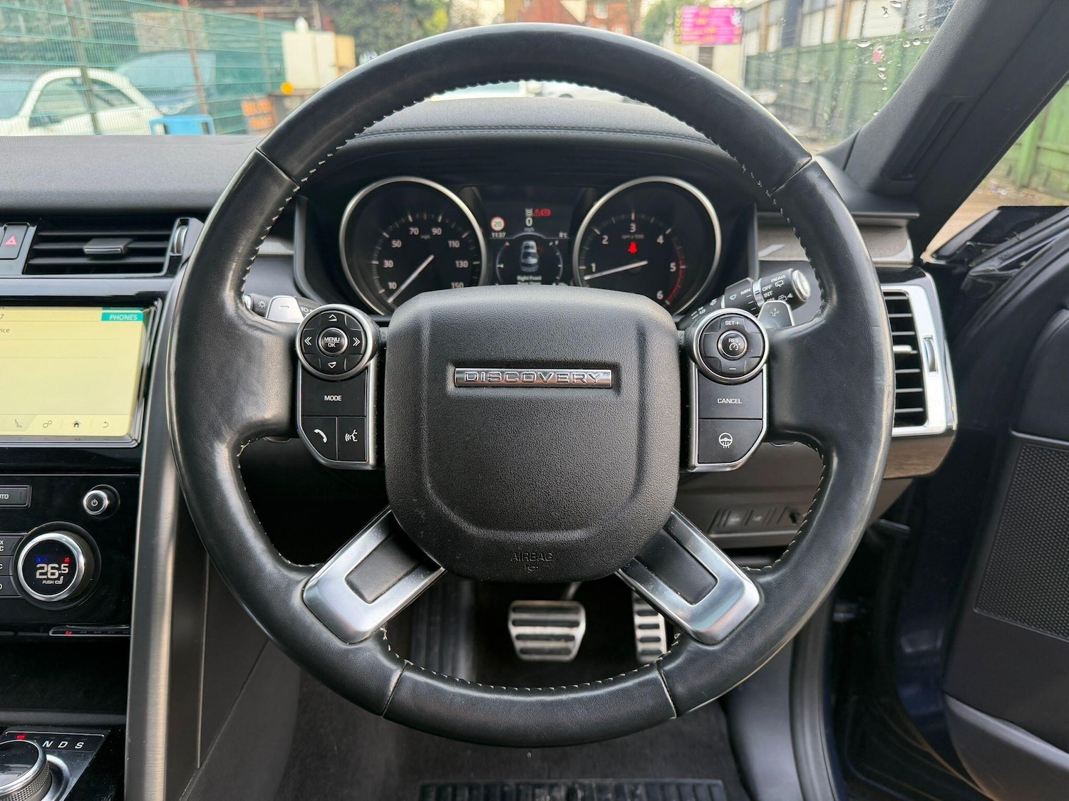 Used Land Rover Discovery 2017 for sale - 77387104: Photo 33