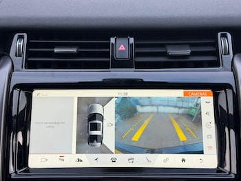 Used Land Rover Discovery 2017 for sale - 77387104: Photo