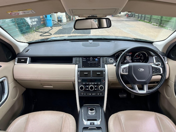 Used Land Rover Discovery Sport 2016 for sale - 76283734: Photo 24