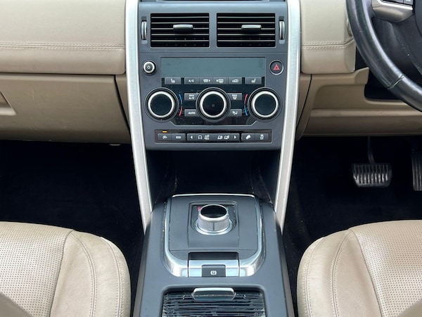 Used Land Rover Discovery Sport 2016 for sale - 76283734: Photo 26