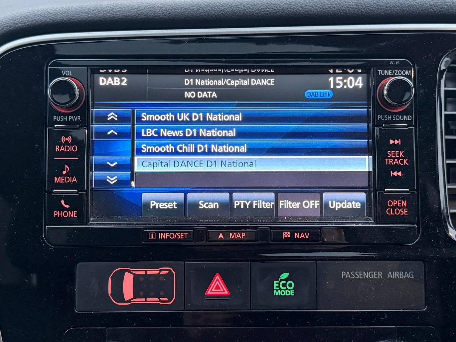 Used Mitsubishi Outlander 2016 for sale - 77040313: Photo 12