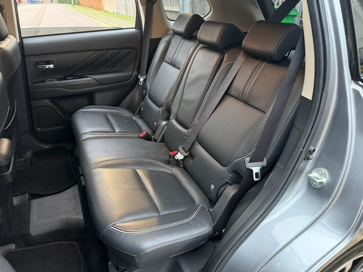 Used Mitsubishi Outlander 2016 for sale - 77040313: Photo 21