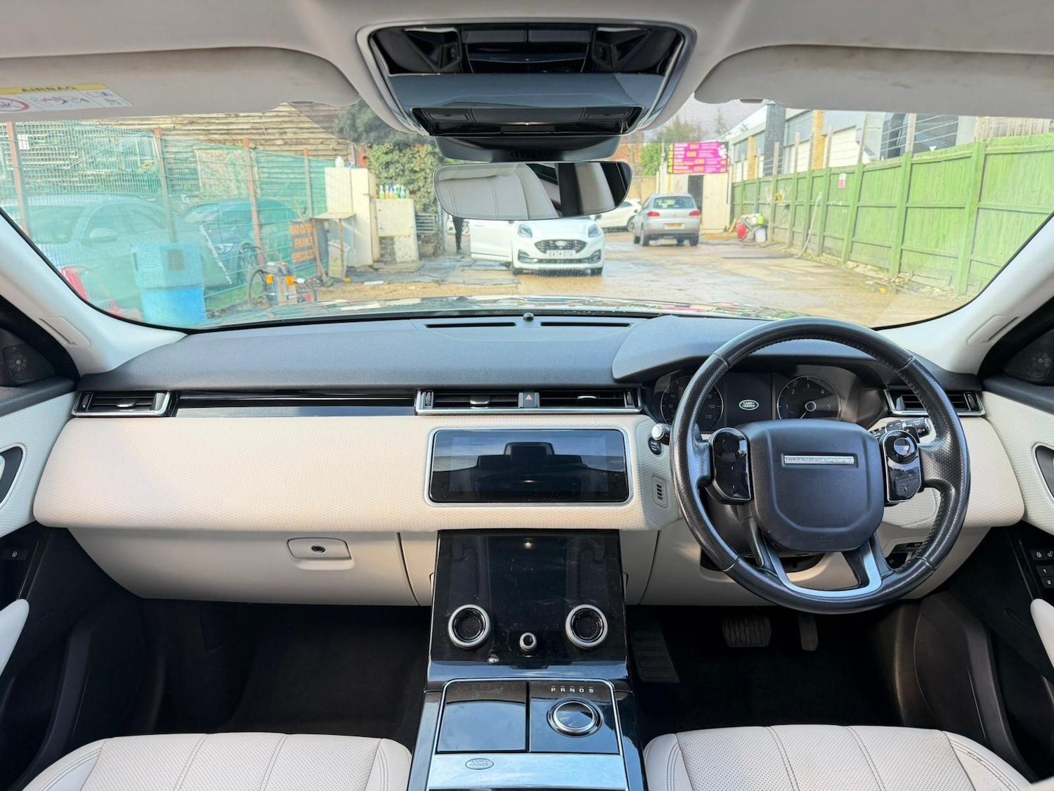 Used Land Rover Range Rover Velar 2018 for sale - 77573959: Photo 10