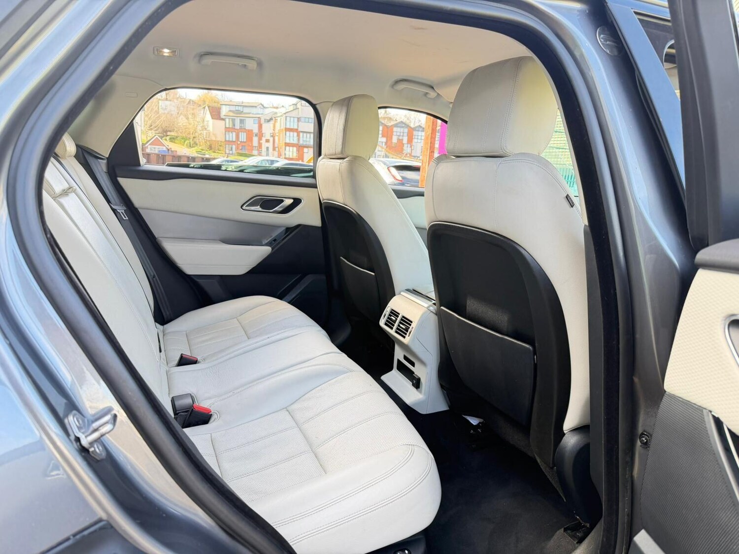 Used Land Rover Range Rover Velar 2018 for sale - 77573959: Photo 17