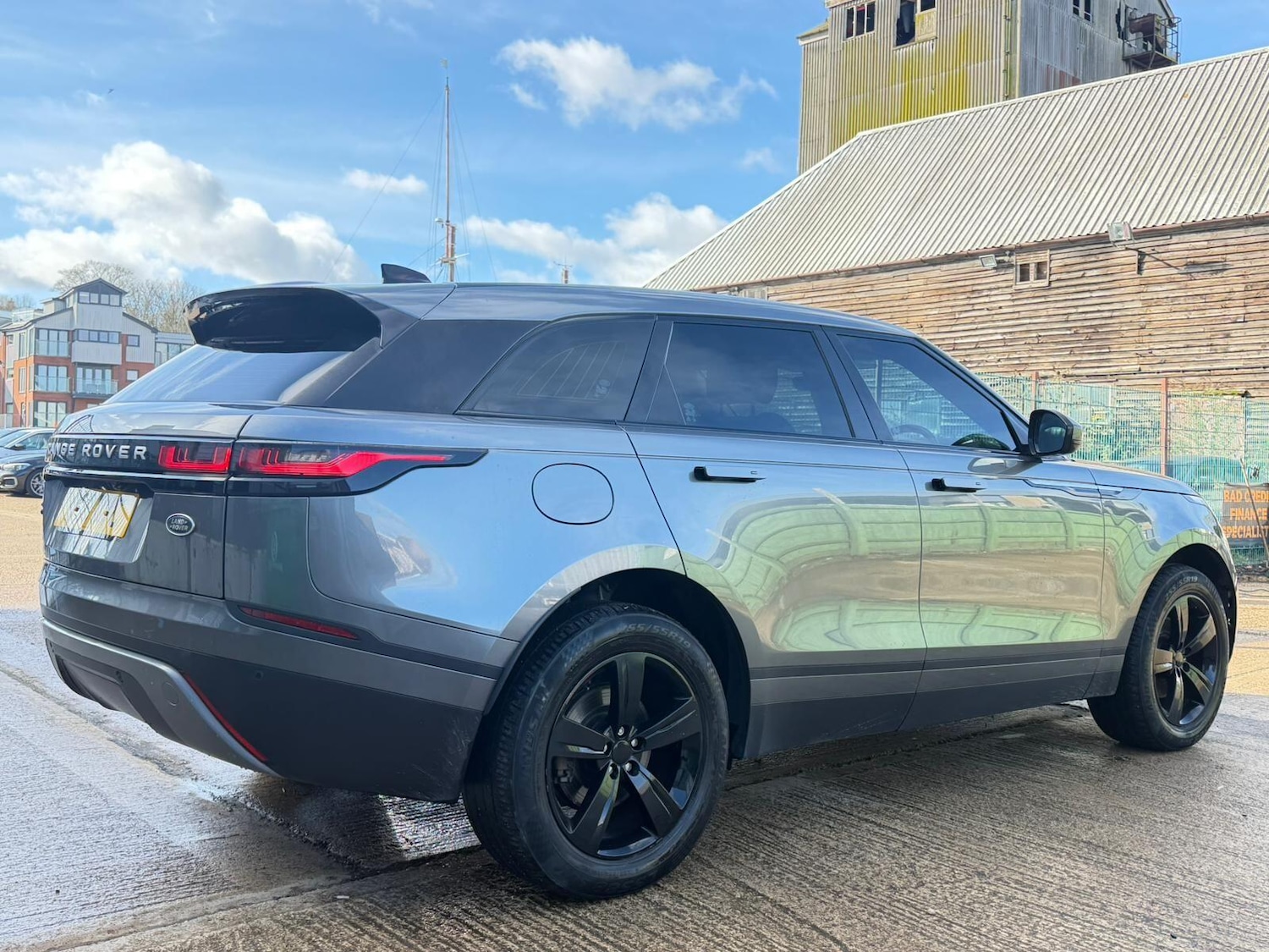 Used Land Rover Range Rover Velar 2018 for sale - 77573959: Photo 8