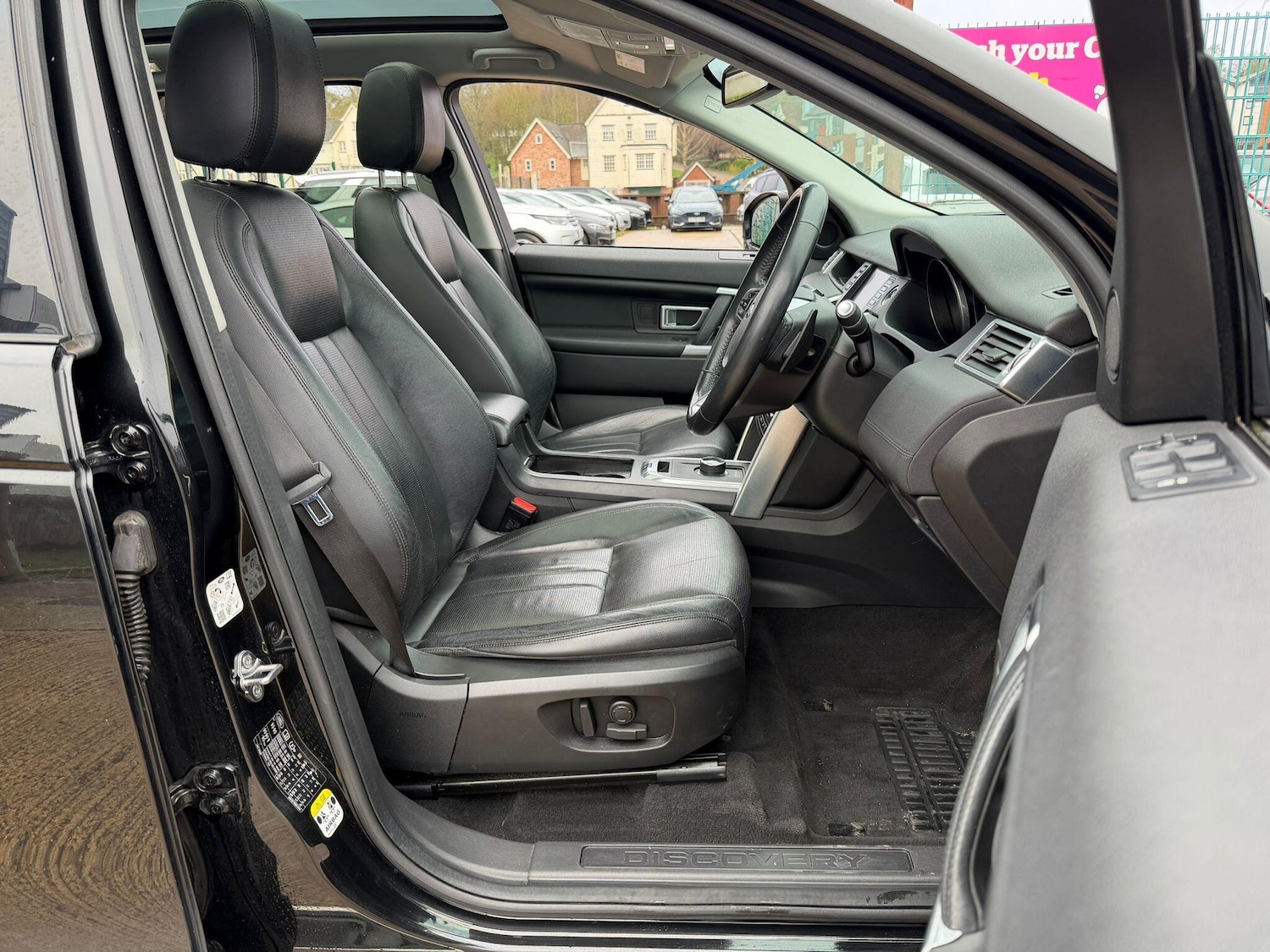 Used Land Rover Discovery Sport 2017 for sale - 77387333: Photo 14