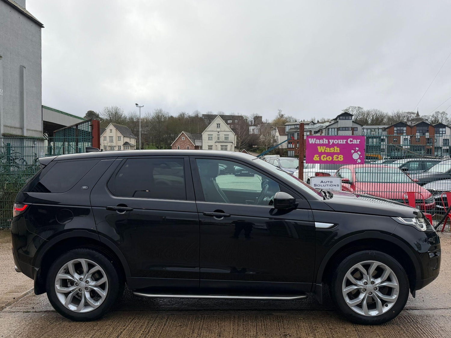 Used Land Rover Discovery Sport 2017 for sale - 77387333: Photo 5