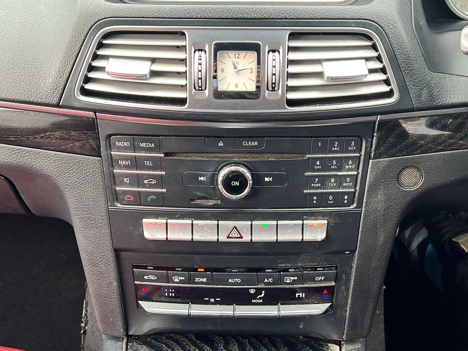 Used Mercedes-Benz E Class 2015 for sale - 76361184: Photo 23