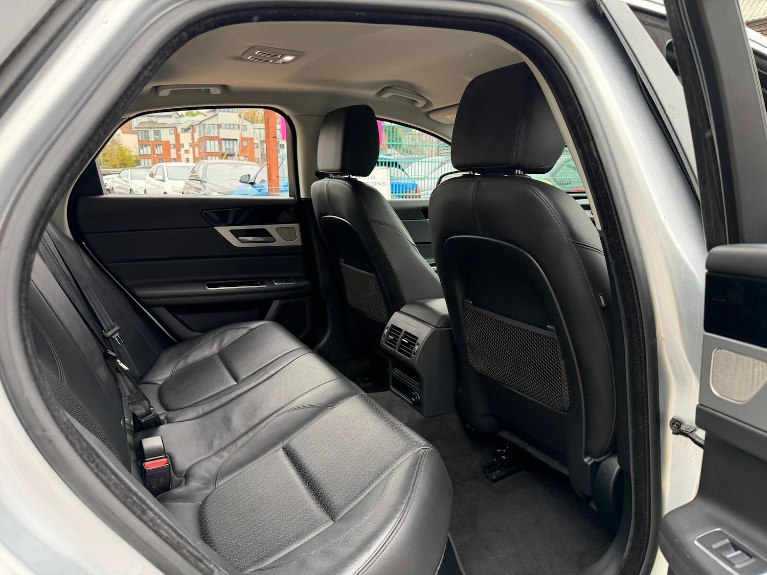 Used Jaguar XF 2015 for sale - 76824311: Photo 19