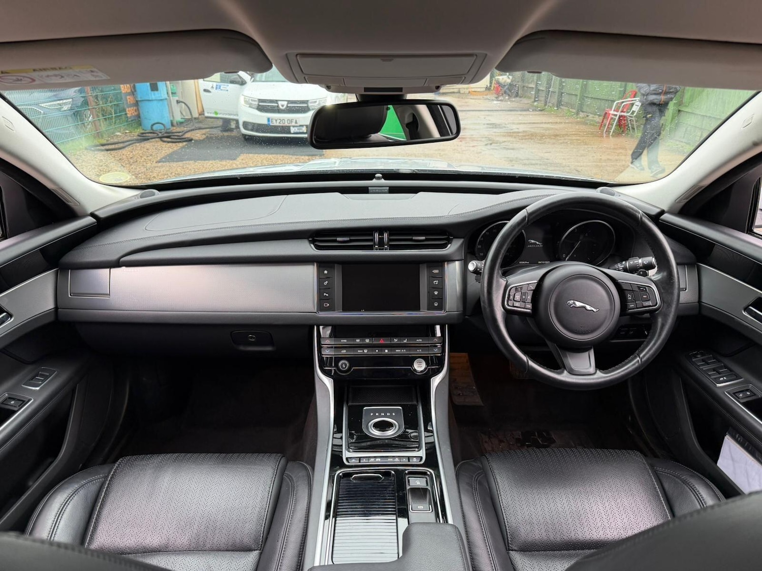 Used Jaguar XF 2015 for sale - 76824311: Photo 7