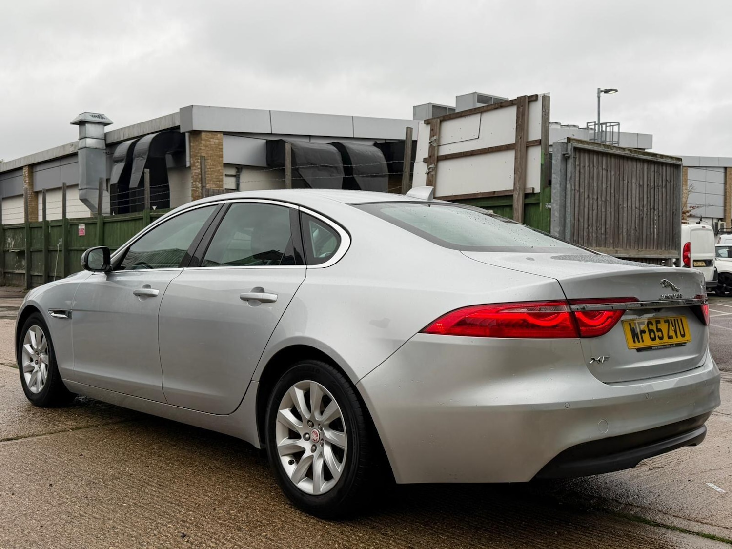 Used Jaguar XF 2015 for sale - 76824311: Photo 8